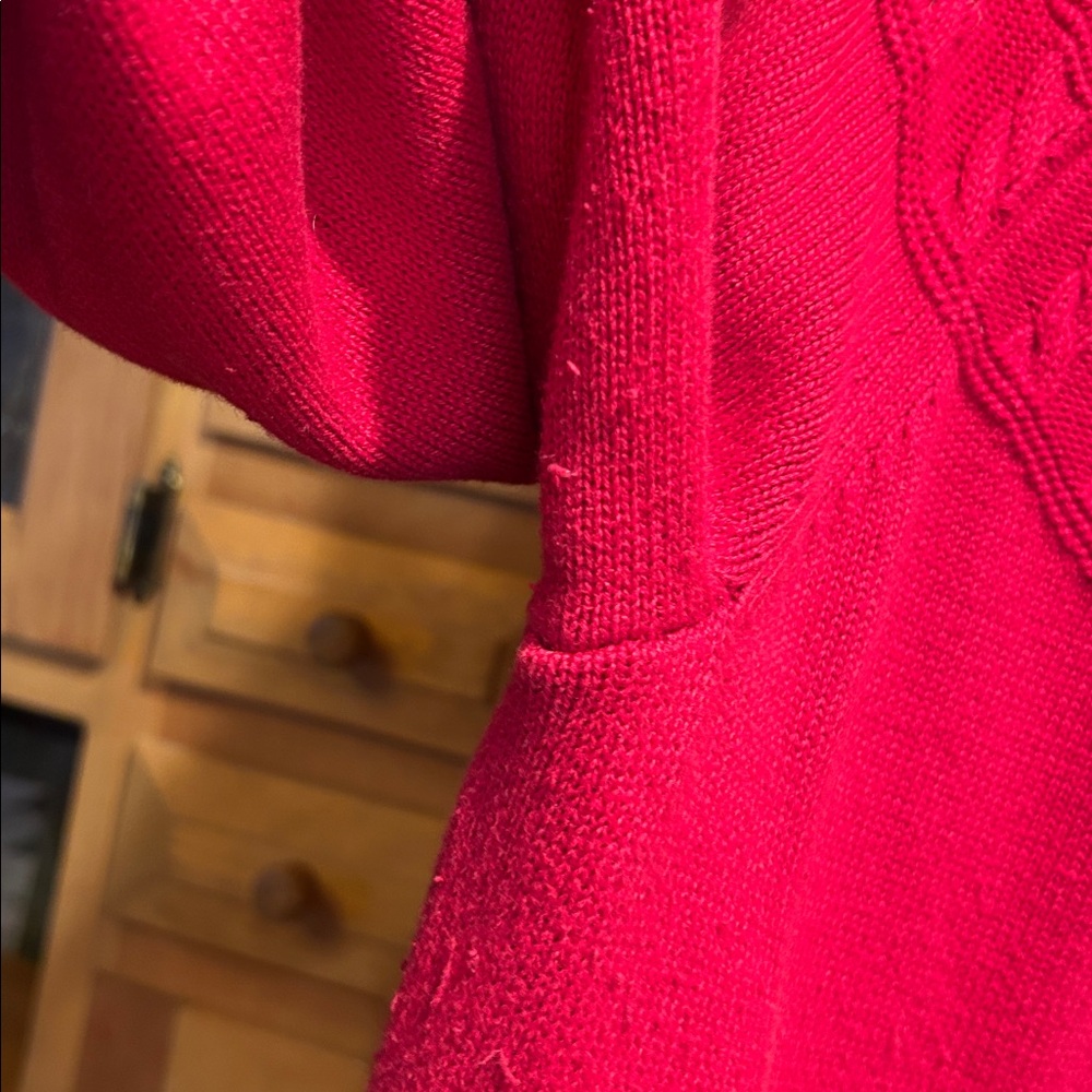Talbots pretty red sweater with top surrounding knit design - Picture 4 of 5